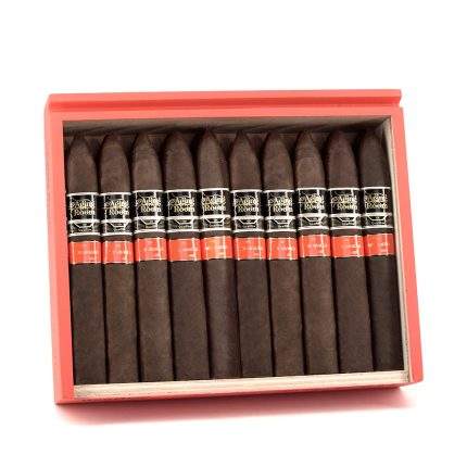 夸特尼加拉瓜大师<br>Quattro Nicaragua Maestro