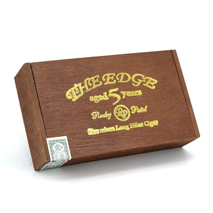 洛基·帕特尔 边缘 短罗伯图 科罗霍 雪茄, Rocky Patel The Edge Short Robusto Corojo cigar, 洛基帕特尔边缘雪茄, The Edge Corojo cigar, 洛基帕特尔短罗伯图