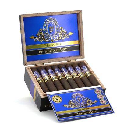 珍藏 10周年 马杜罗 罗伯图<br>Reserve 10th Anniversary Maduro Robusto