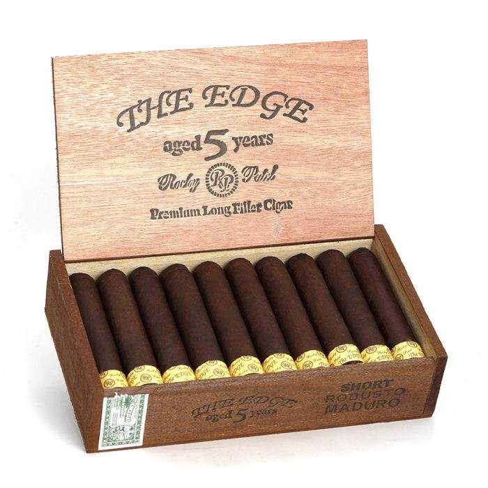 洛基·帕特尔 边缘 短罗伯图 马杜罗 雪茄, Rocky Patel The Edge Short Robusto Maduro cigar, 洛基帕特尔边缘雪茄, 洛基帕特尔马杜罗雪茄, 边缘短罗伯图雪茄