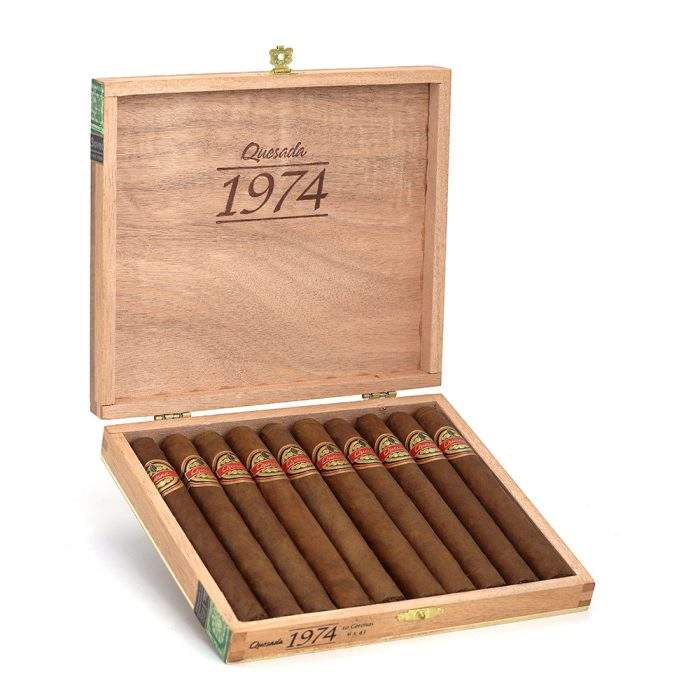 1_4kizleppiit.jpg 克萨达 1974 高朗拿 雪茄, Quesada 1974 Corona cigar, 克萨达雪茄 1974, 高朗拿雪茄 1974, Quesada 1974