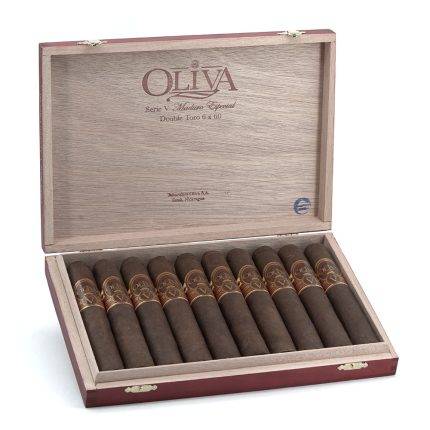 V系列马杜罗 双托罗<br>Serie V Maduro Double Toro