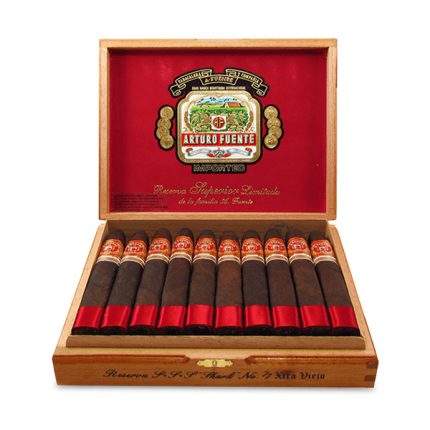 阿图罗·富恩特 陈年77号鲨鱼 雪茄, Arturo Fuente Anejo No.77 Shark cigar, Anejo No.77 Shark 雪茄, Arturo Fuente 陈年系列, 富恩特鲨鱼雪茄