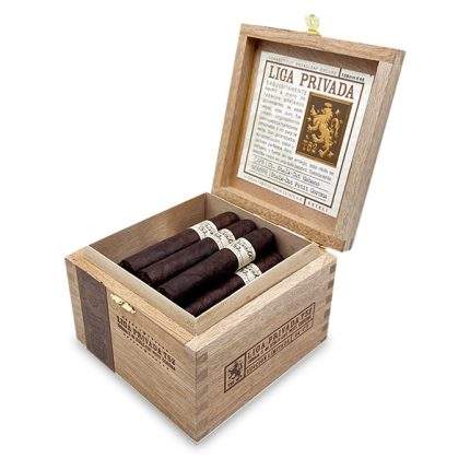 私人联盟T52 小高朗拿<br>Liga Privada T52 Petit Corona
