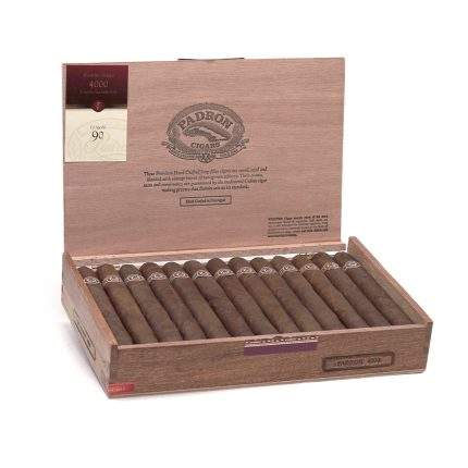 帕德龙 4000 马杜罗 雪茄, Padrón Series 4000 Maduro cigar, Padrón 4000 Maduro, 帕德龙马杜罗雪茄, 尼加拉瓜手工雪茄