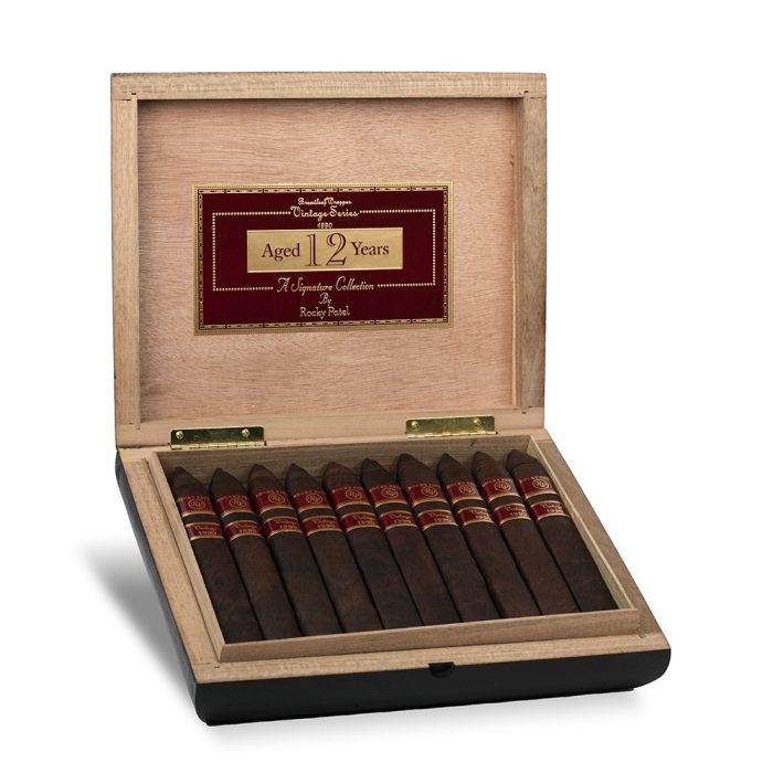 1_dn042bxndoc.jpg 洛基·帕特尔 佳酿1990 鱼雷 雪茄, Rocky Patel Vintage 1990 Torpedo cigar, 洛基帕特尔佳酿1990雪茄, 洛基帕特尔鱼雷雪茄, 佳酿1990鱼雷雪茄