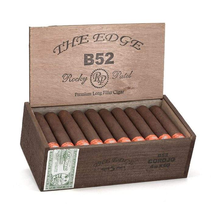 1_dzj3h2hbn3u.jpg 洛基·帕特尔 边缘B-52 科罗霍 雪茄, Rocky Patel The Edge B-52 Corojo cigar, 洛基帕特尔 B-52 雪茄, The Edge Corojo 雪茄, 洛基帕特尔边缘系列