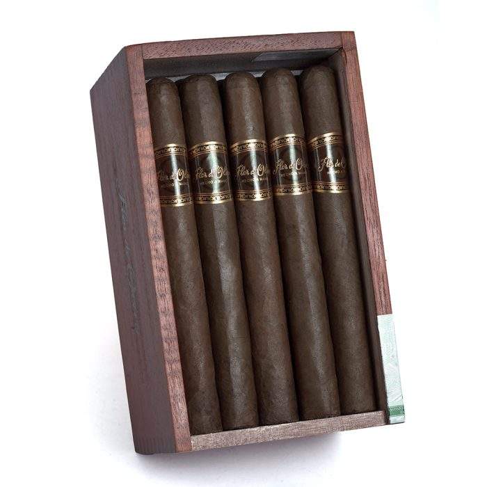 1_fqiezbxnmk3.jpg 奥利瓦 之花 丘吉尔 雪茄, Oliva Flor De Churchill cigar, 奥利瓦之花雪茄, Oliva Flor De Churchill, 奥利瓦丘吉尔雪茄