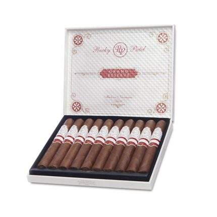 洛基·帕特尔 特级珍藏托罗 雪茄, Rocky Patel Grand Reserve Toro cigar, Grand Reserve Toro 雪茄, 洛基帕特尔特级珍藏, 洛基帕特尔托罗雪茄