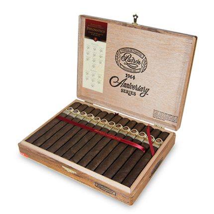 帕德龙 1964 周年外交官马杜罗 雪茄, Padrón 1964 Anniversary Diplomatico Maduro cigar, Padrón Diplomatico Maduro, 1964 周年雪茄, 帕德龙马杜罗雪茄