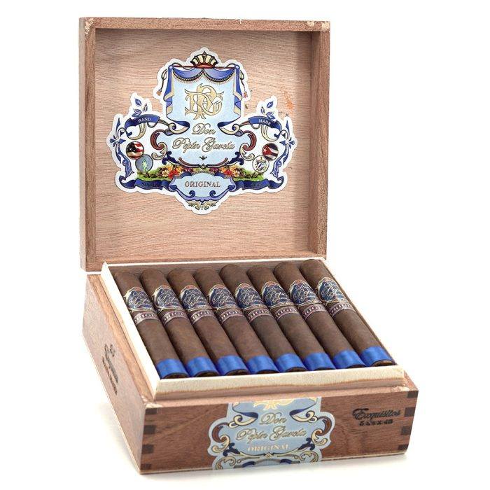 我的父亲 唐 佩平 加西亚 蓝 吉士图 高朗拿 高达 雪茄, My Father Don Pepin Garcia Blue Exquisitos cigar, Don Pepin Garcia Blue Exquisitos, 我的父亲 蓝标雪茄, 唐佩平加西亚雪茄