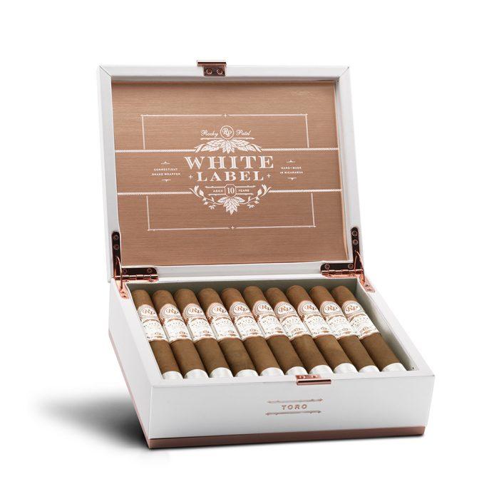 洛基·帕特尔 白标 托罗 雪茄, Rocky Patel White Label Toro cigar, 洛基帕特尔白标雪茄, White Label Toro 雪茄, 洛基帕特尔托罗雪茄