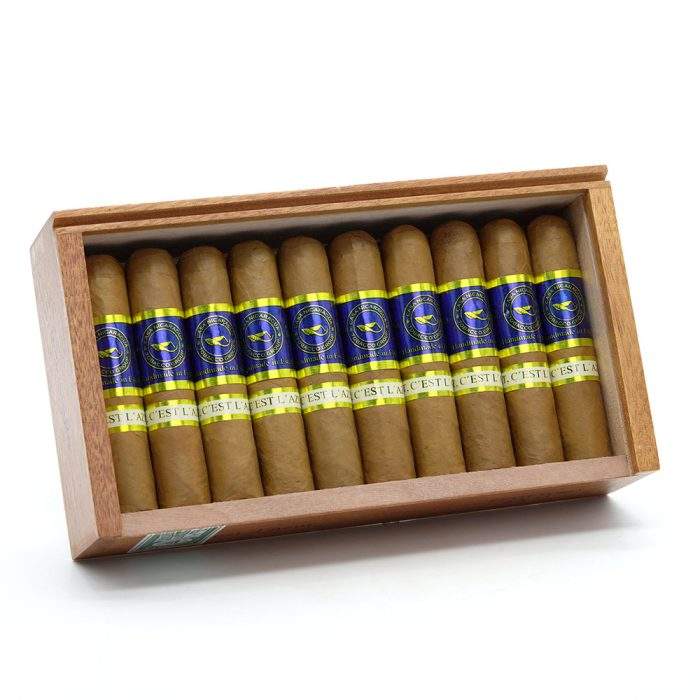 1_labgpl1hn4s.jpg 卡萨尼加 蔚蓝 小托罗 雪茄, Casa Nicaragua Azul Petit Toro cigar, 蔚蓝小托罗雪茄, Azul Petit Toro cigar, 尼加拉瓜手工雪茄