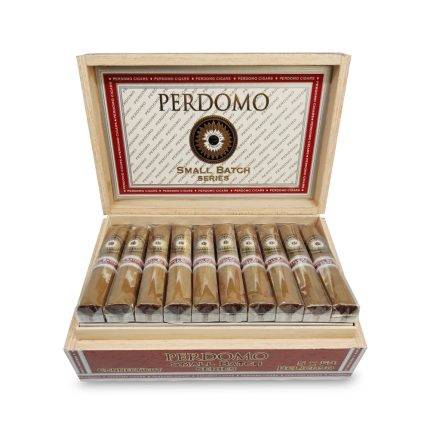 佩尔多莫 小批量系列康涅狄格州比利高 雪茄, Perdomo Small Batch Series Connecticut Belicoso cigar, 小批量系列雪茄, Perdomo 比利高雪茄, 康涅狄格州雪茄
