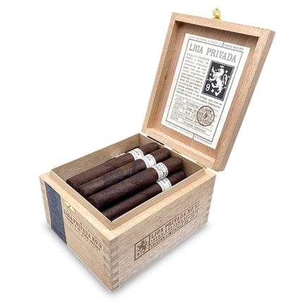 私人联盟9号托罗特级<br>Liga Privada No.9 Toro Especial