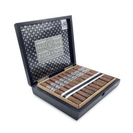 洛基·帕特尔 15周年纪念托罗 雪茄, Rocky Patel 15th Anniversary Toro cigar, 洛基帕特尔15周年雪茄, 洛基帕特尔纪念版雪茄, 洛基帕特尔托罗雪茄