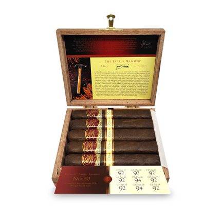 家族珍藏50号马杜罗<br>Family Reserve No.50 Maduro