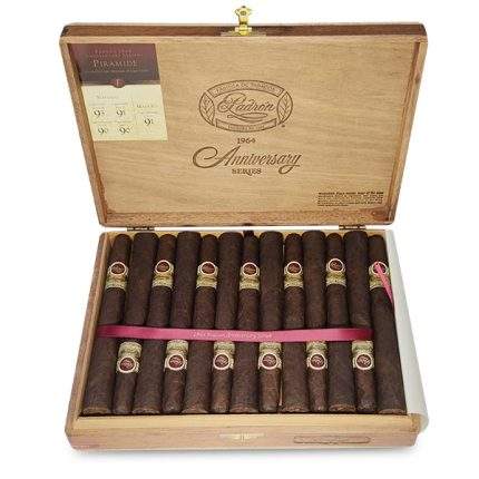 1964 周年金字塔马杜罗<br>1964 Anniversary Piramides Maduro