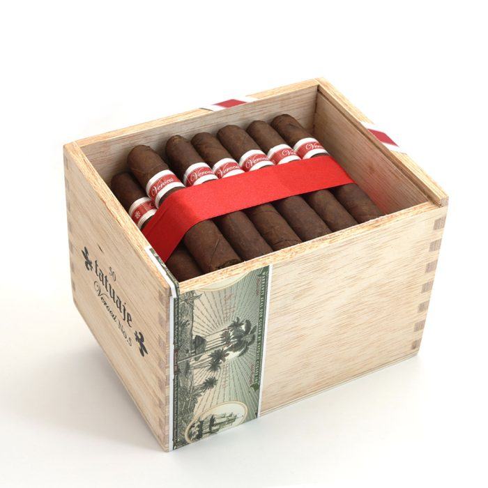1_yplk21thtba.jpg 塔图 哈瓦那 VI 韦罗库 5号 雪茄, Tatuaje Havana VI Verocu No.5 cigar, 塔图哈瓦那雪茄, 塔图韦罗库雪茄, Tatuaje Verocu cigar
