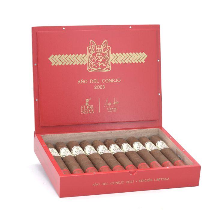 1_yuz01tys1vn.jpg 塞尔瓦之花 兔年 限量版 雪茄, Flor de Selva Ano Del Conejo 2023 LE cigar, Flor de Selva Ano Del Conejo cigar, 兔年限量版雪茄, 洪都拉斯手工雪茄