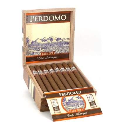 佩尔多莫 地段23 日晒丘吉尔 雪茄, Perdomo Lot 23 Sun Grown Churchill cigar, 地段23 雪茄, Perdomo Lot 23, 日晒丘吉尔雪茄