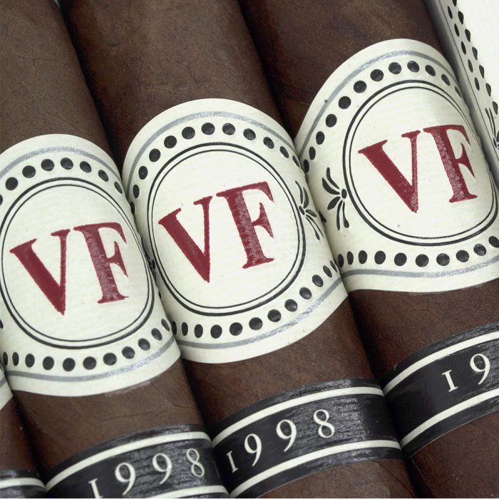 1998 VF 46<br>1998 VF 46 - 图片 2