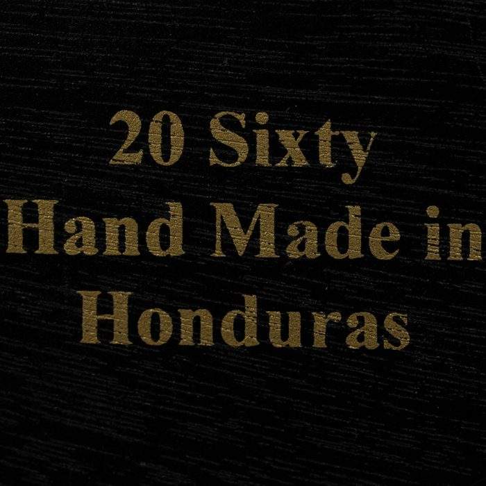 佳酿1992 六十<br>Vintage 1992 Six By Sixty - 图片 6